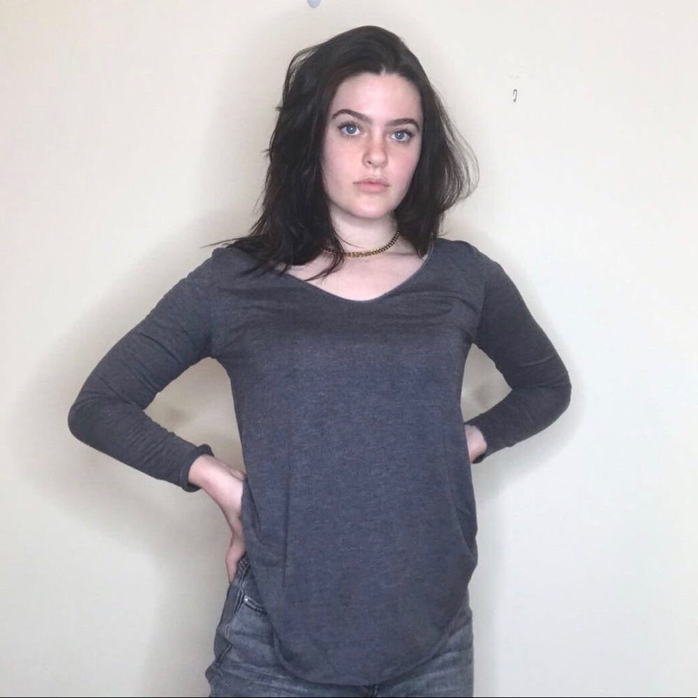 Bossily  Grey loungewear shirt size small